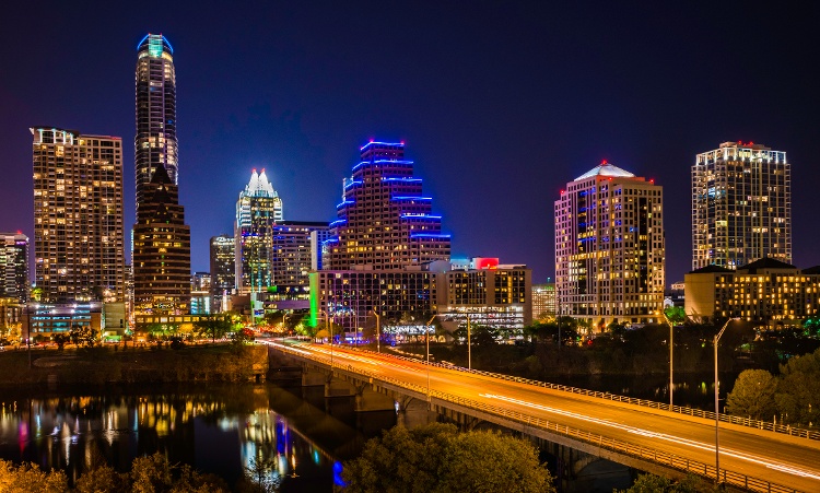 The Austin Real Estate Market: Stats & Trends For 2022