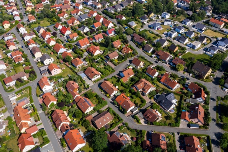 How to Run a Neighborhood Analysis for Real Estate Investing